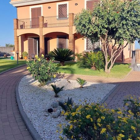 Villa Feluchia Tra Il Mare E Il Vulcano Acireale Exterior foto
