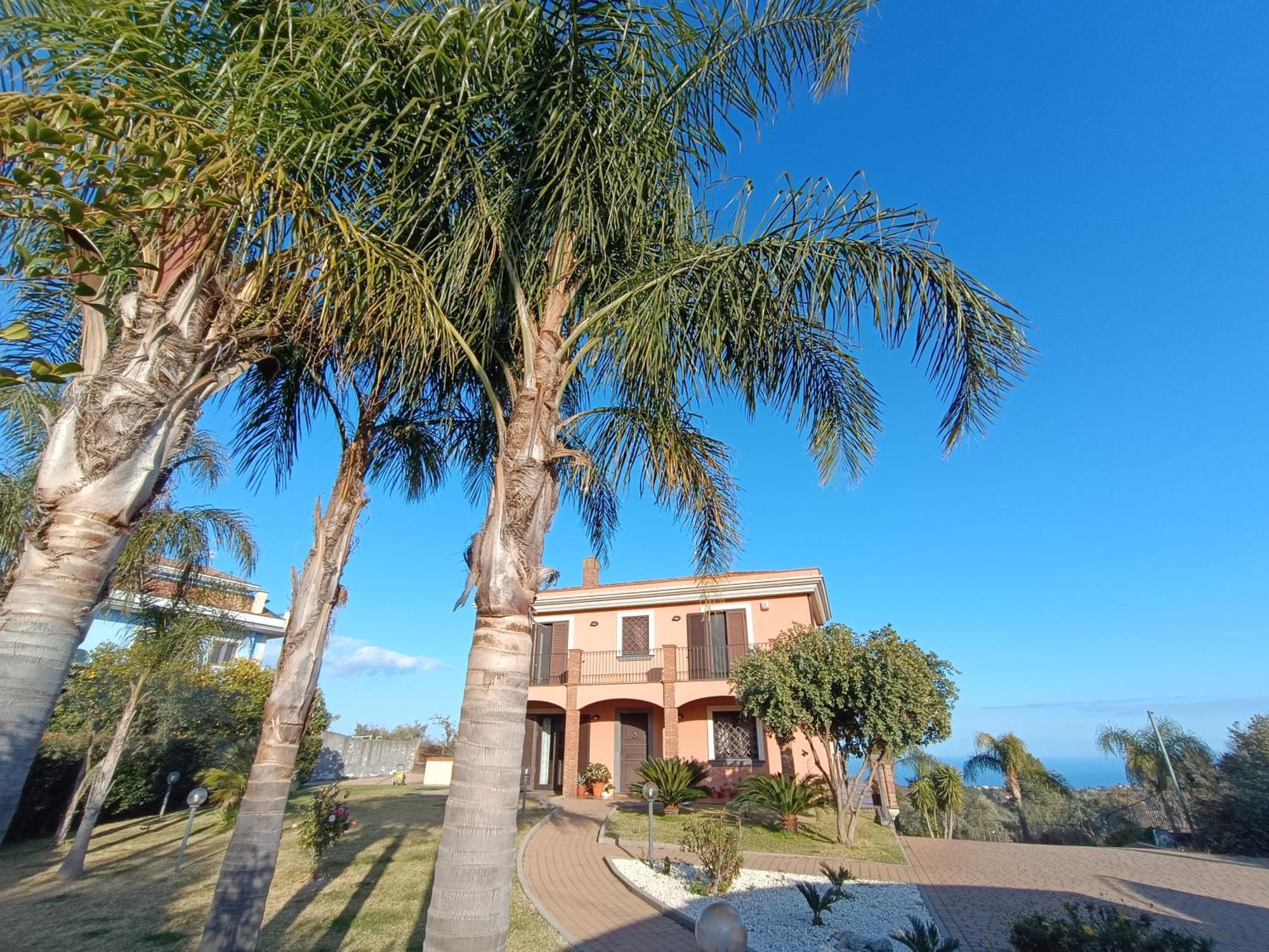 Villa Feluchia Tra Il Mare E Il Vulcano Acireale Exterior foto